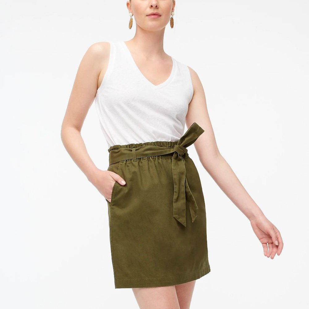 Ann Taylor Cargo skirt with paperbag belted waist (size 8)